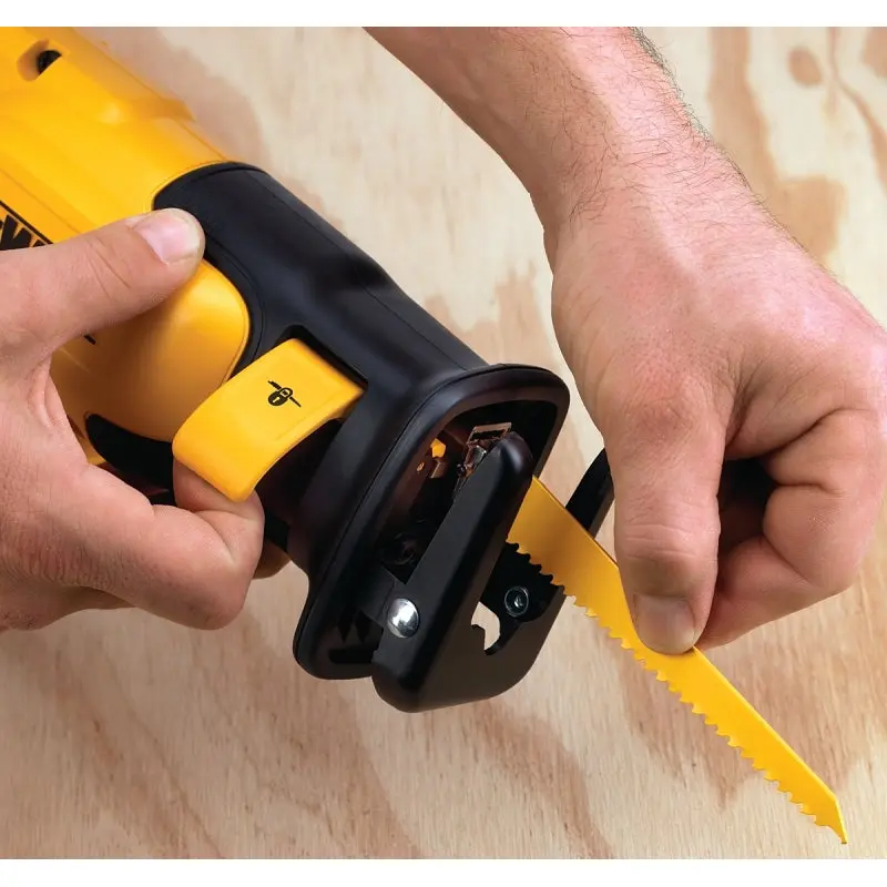 DeWALT DWE357 Reciprocating Saw, 12 A, 1-1/8 in L Stroke, 3000 spm, Includes: (1) Heavy-Duty Kit Bag