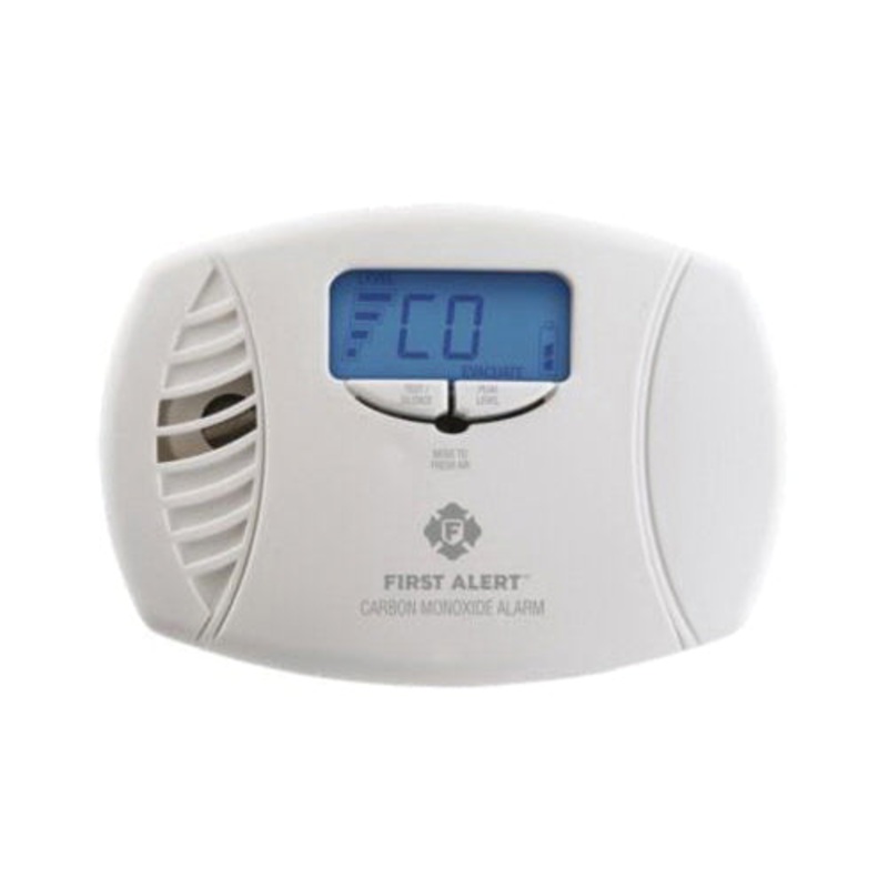 FIRST ALERT CO615 Dual Power Carbon Monoxide Plug-In Alarm, 120 VAC Power Source, Electrochemical CO Sensor, 85 dB